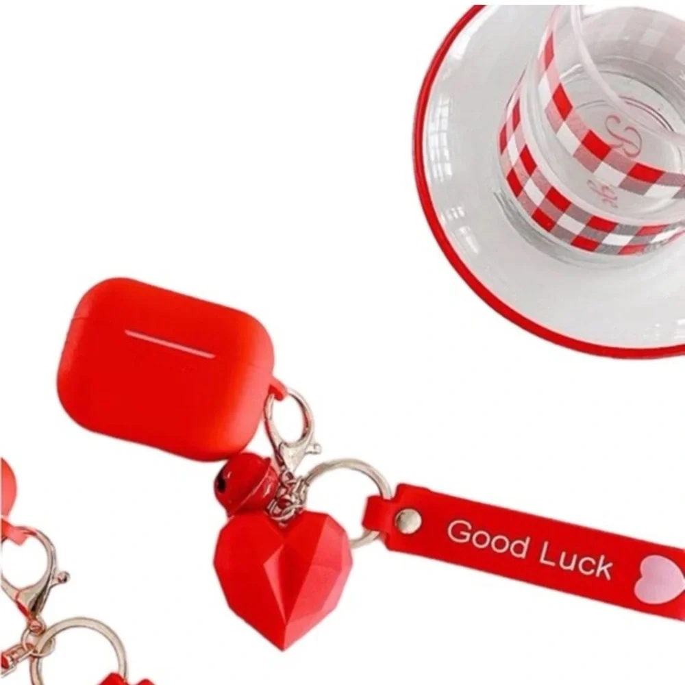 NWT Valentine’s Case with Heart Charm for AirPods Pro